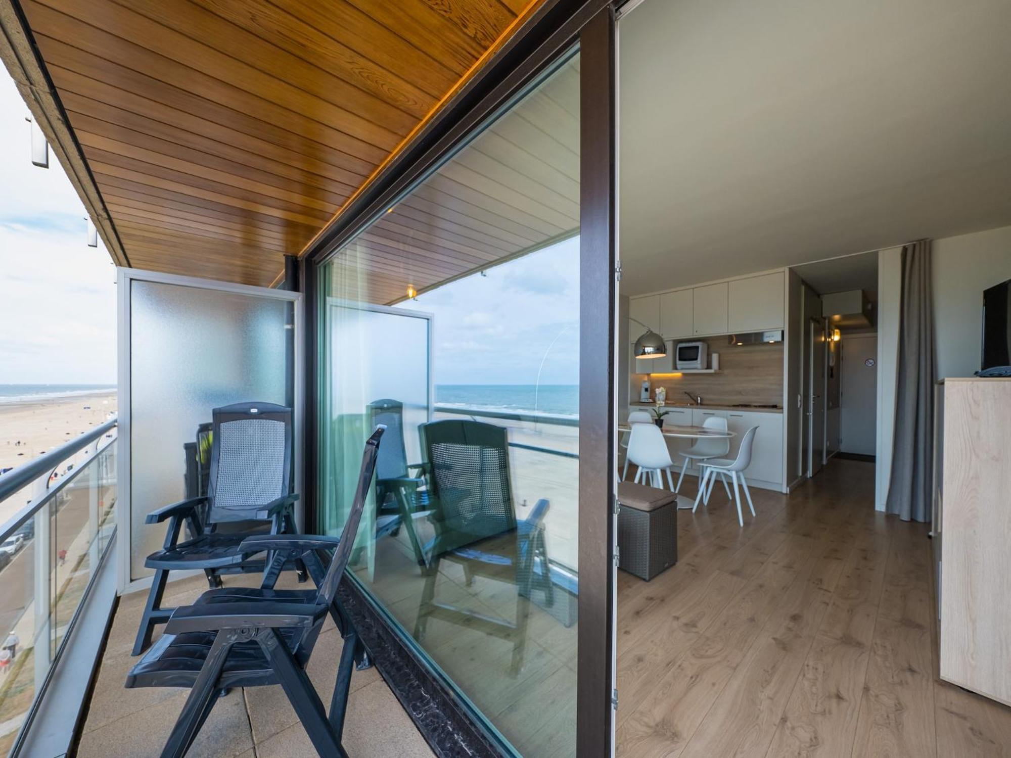 Studio On 6Th Floor For Family Middelkerke Ngoại thất bức ảnh